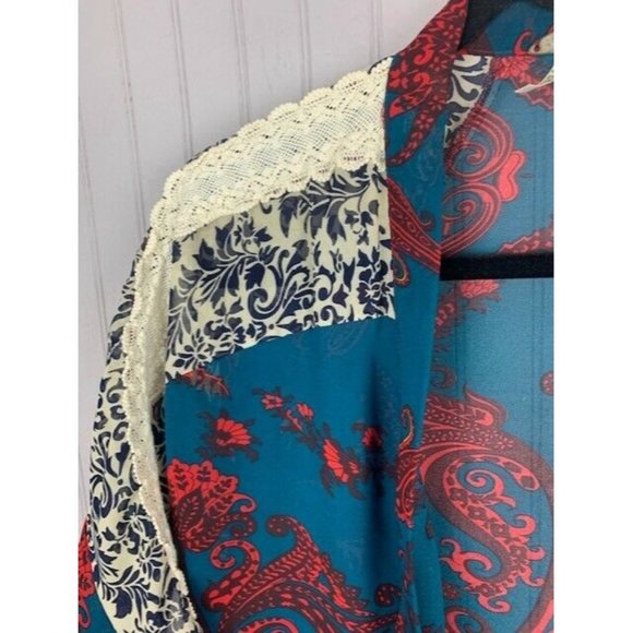 Gimmicks By BKE Womens Size S Open Front Cardigan Top Floral Short Sleeve - Picture 3 of 5